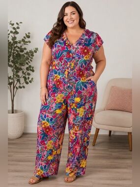 BloomChic NWT Tropical Floral Button Front Wide Leg Jumpsuit 18-20 2X